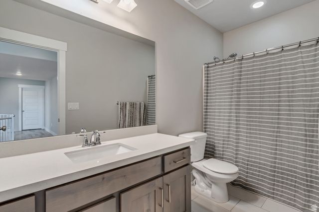 6628 W SKY BIRD CIR, Herriman, UT 84096