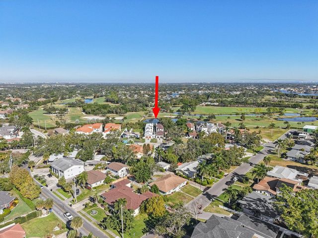 126 RICARDO WAY NE, St Petersburg, FL 33704