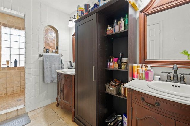 405 Spencer Landing W, La Porte, TX 77571