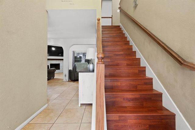 405 Spencer Landing W, La Porte, TX 77571