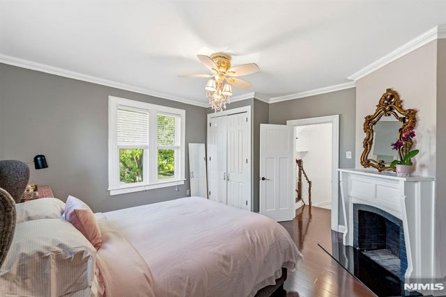 209 W Passaic Avenue, Rutherford, NJ 07070