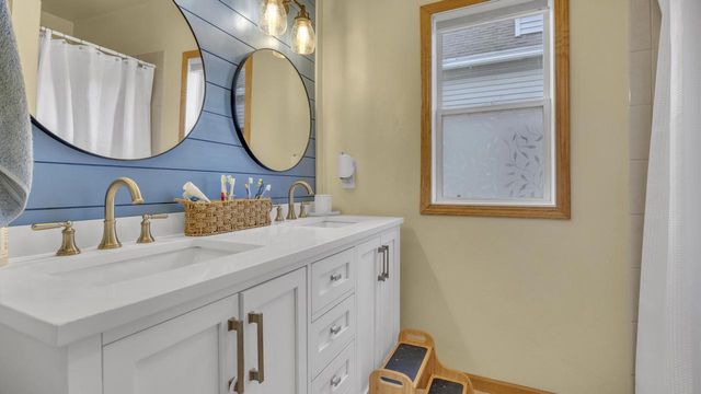 2416 N 11th STREET, Sheboygan, WI 53083