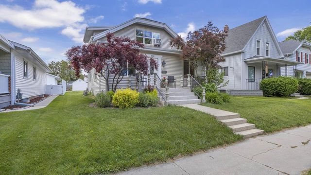2416 N 11th STREET, Sheboygan, WI 53083