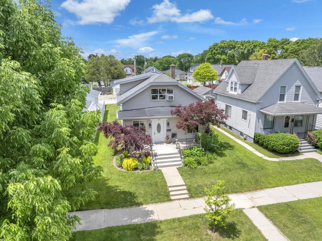 2416 N 11th STREET, Sheboygan, WI 53083