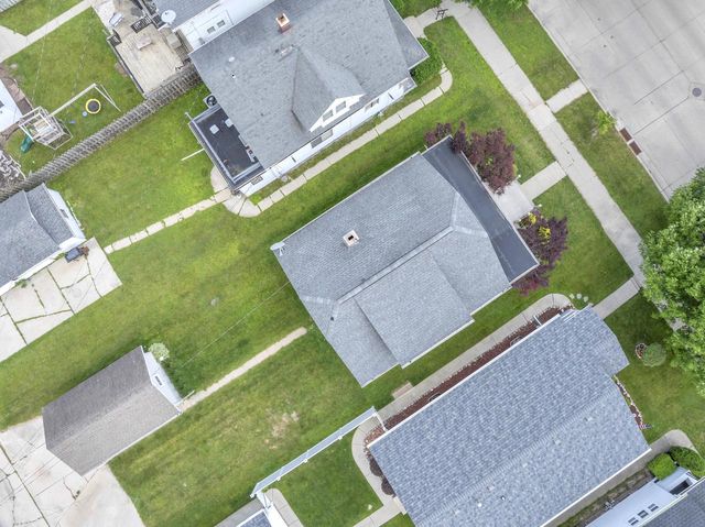 2416 N 11th STREET, Sheboygan, WI 53083