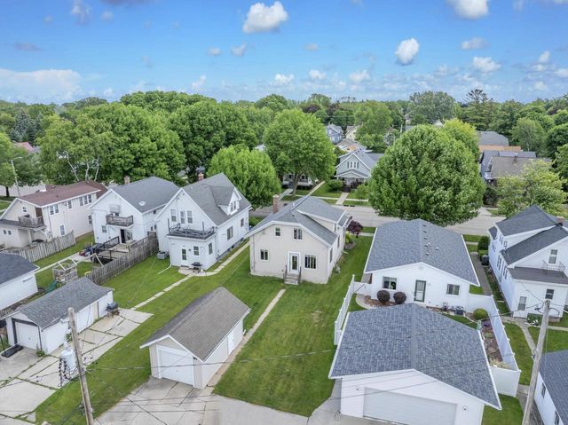 2416 N 11th STREET, Sheboygan, WI 53083