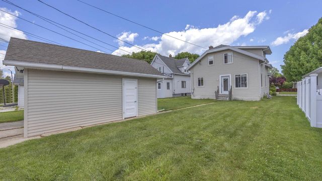 2416 N 11th STREET, Sheboygan, WI 53083