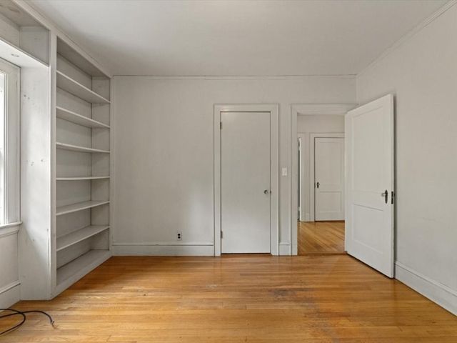 10 Park Lane, Walpole, MA 02032