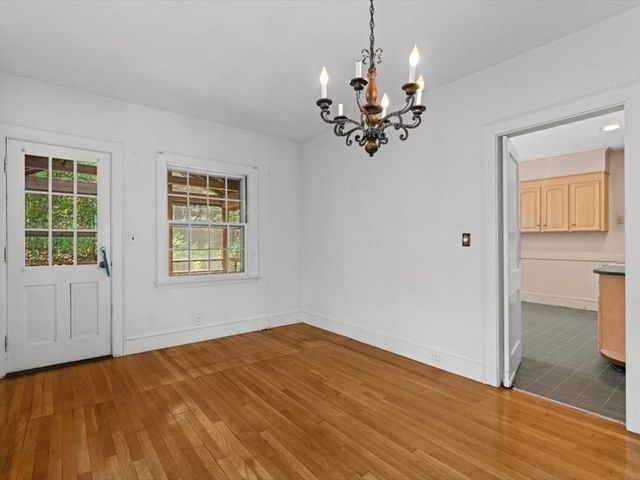 10 Park Lane, Walpole, MA 02032