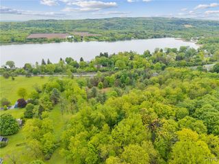 4199 Apulia Road, Lafayette, NY 13078
