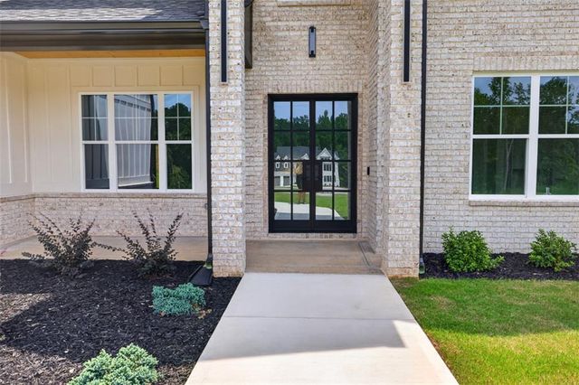 187 Chariot Court, Jefferson, GA 30549