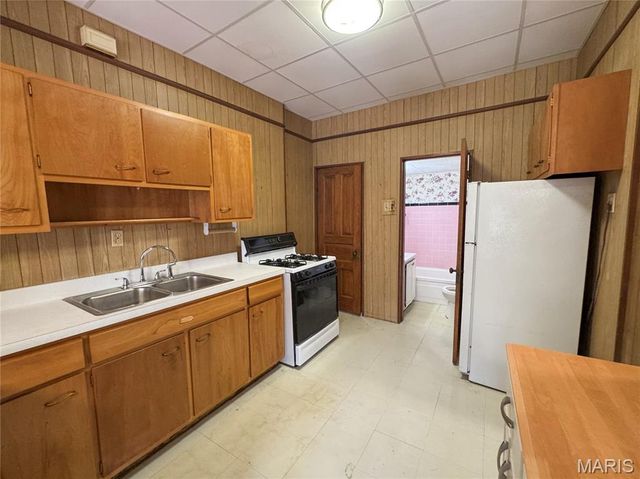 4950 Hummelsheim Avenue, Unincorporated, MO 63123