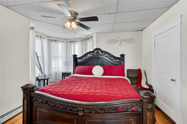 70 Glenwood Avenue, Cranston, RI 02910