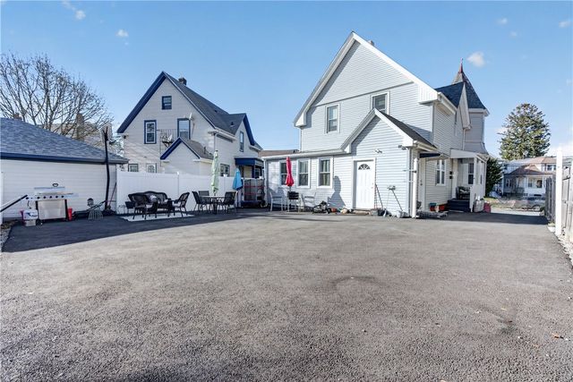 70 Glenwood Avenue, Cranston, RI 02910