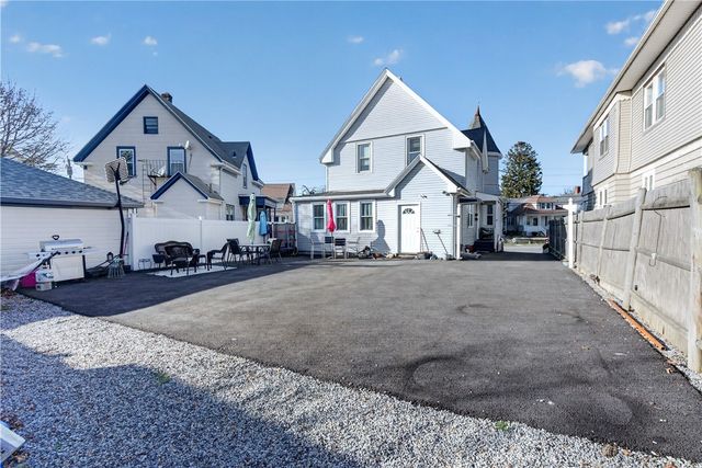 70 Glenwood Avenue, Cranston, RI 02910