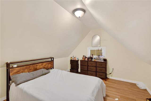 70 Glenwood Avenue, Cranston, RI 02910