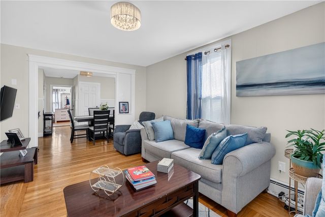 70 Glenwood Avenue, Cranston, RI 02910