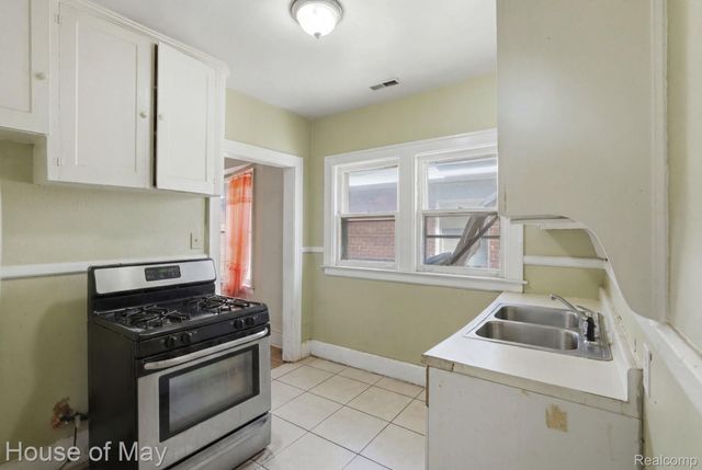 2553 Central Street, Detroit, MI 48209