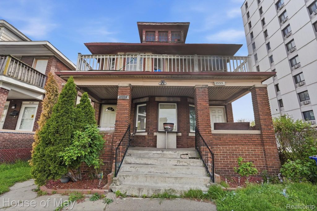 2553 Central Street, Detroit, MI 48209