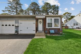 3B Greenwood Lane 62, Whiting, NJ 08759