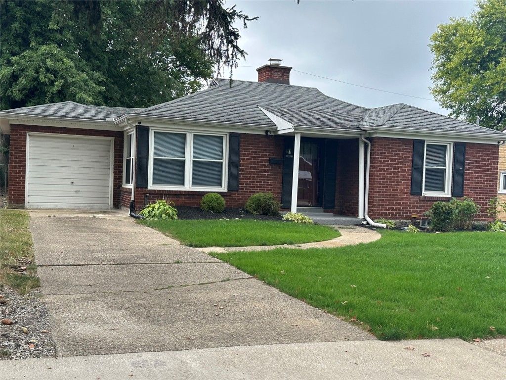 1034 WESTERN Lane, Erie, PA 16505