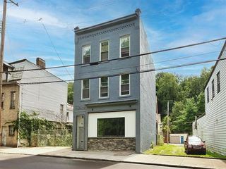 3178 McClure Ave, Brighton Heights, PA 15212