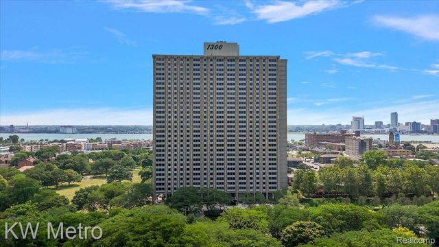 1300 E Lafayette Street E 2603, Detroit, MI 48207