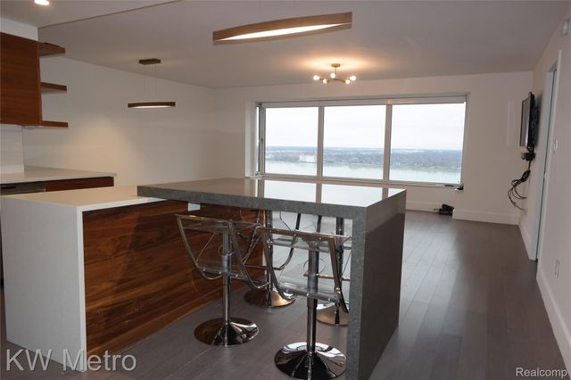 1300 E Lafayette Street E 2603, Detroit, MI 48207