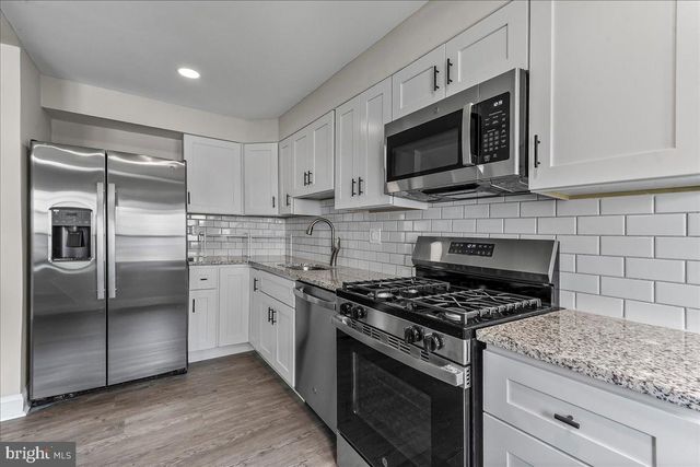 1423 RAINER RD, Brookhaven, PA 19015