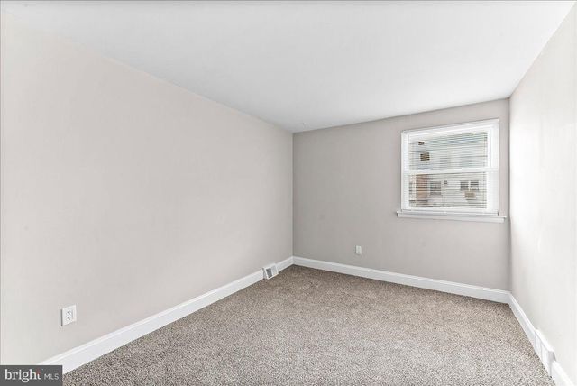 1423 RAINER RD, Brookhaven, PA 19015
