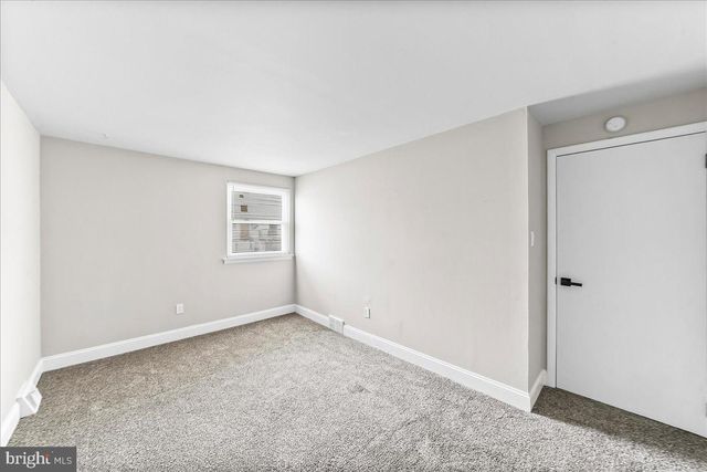 1423 RAINER RD, Brookhaven, PA 19015