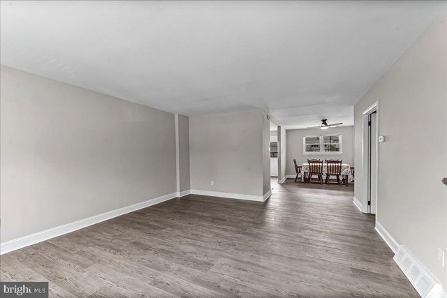 1423 RAINER RD, Brookhaven, PA 19015
