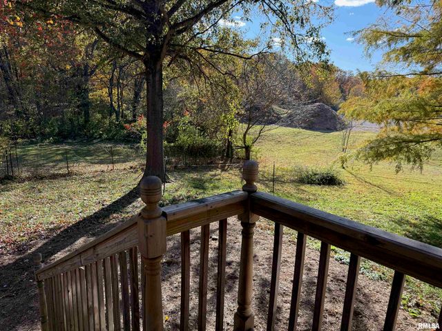 606 W KENNEDY Drive, Desoto, IL 62966