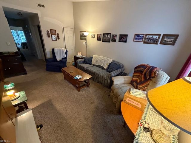 565 Peregrine ST, Virginia Beach, VA 23462