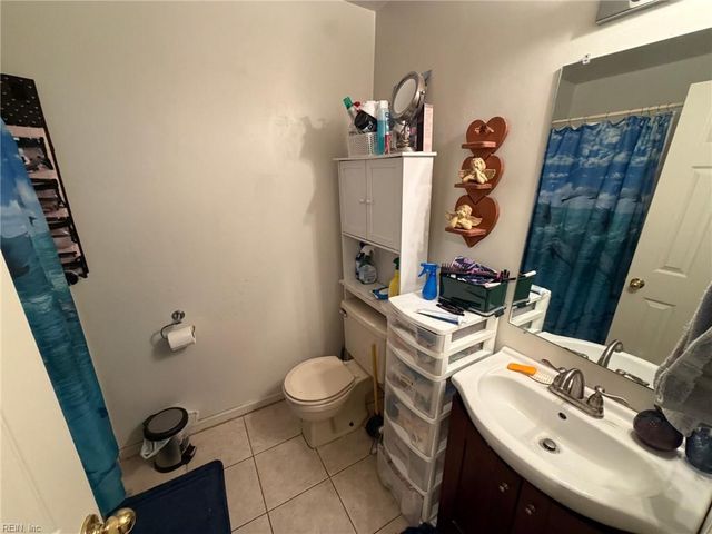 565 Peregrine ST, Virginia Beach, VA 23462