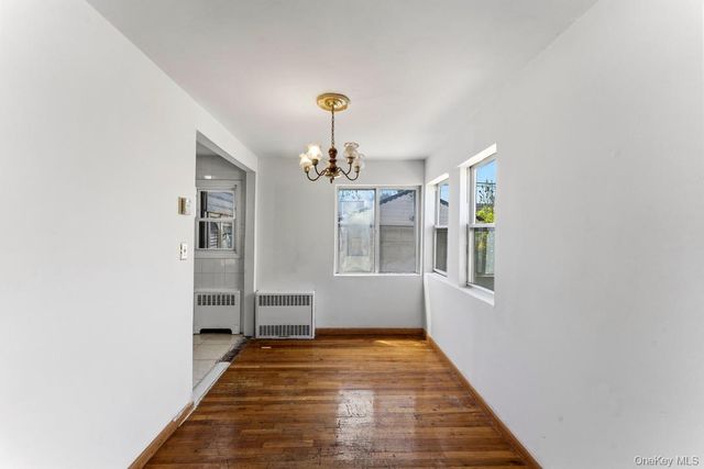 712 Park Avenue, Uniondale, NY 11553
