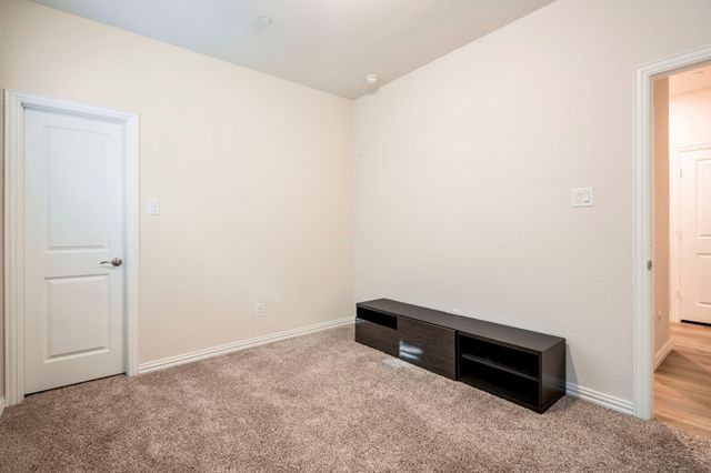 4129 Stockyard Station Lane, Sachse, TX 75048