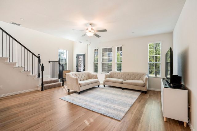 4129 Stockyard Station Lane, Sachse, TX 75048