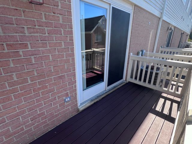 2106 W Concord Lane 2106, Addison, IL 60101