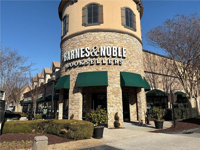 4266 Jones Bridge Circle, Peachtree Corners, GA 30092