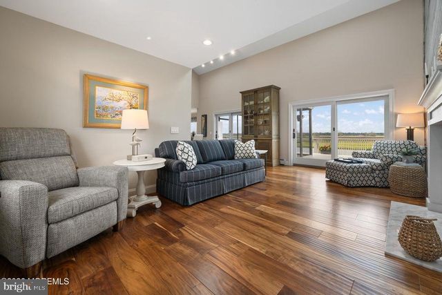 1036 MONTAUK DR, Forked River, NJ 08731