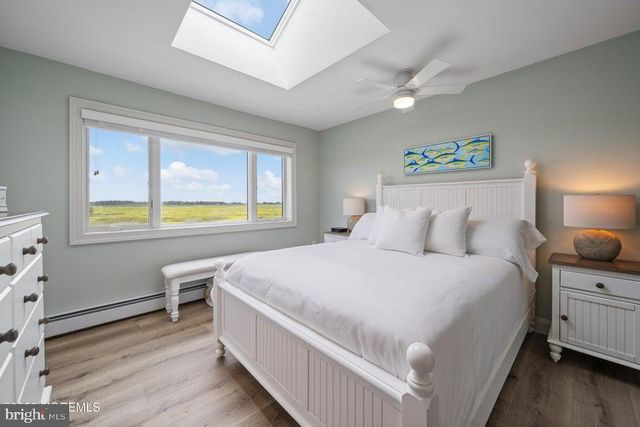 1036 MONTAUK DR, Forked River, NJ 08731