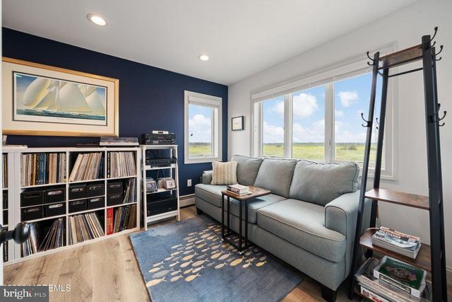 1036 MONTAUK DR, Forked River, NJ 08731