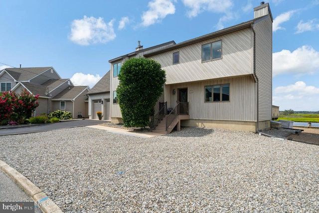 1036 MONTAUK DR, Forked River, NJ 08731