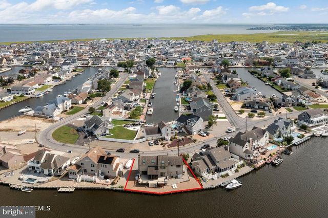 1036 MONTAUK DR, Forked River, NJ 08731