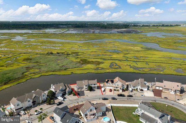 1036 MONTAUK DR, Forked River, NJ 08731
