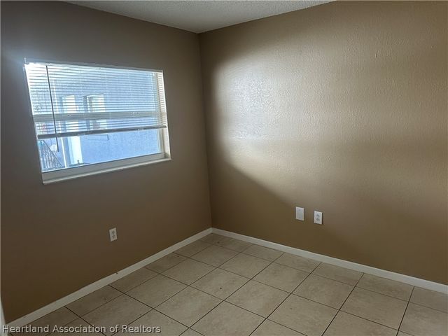 249 S Commerce Avenue 207, Sebring, FL 33870