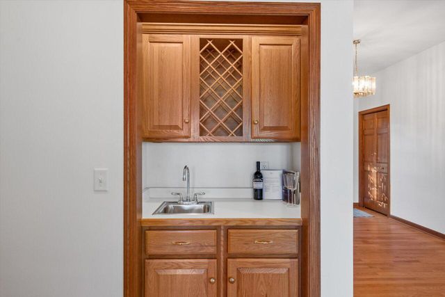 7306 Forty Acre ROAD, Franksville, WI 53126