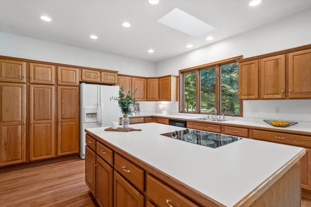 7306 Forty Acre ROAD, Franksville, WI 53126