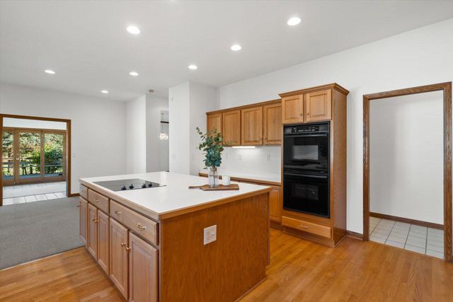 7306 Forty Acre ROAD, Franksville, WI 53126